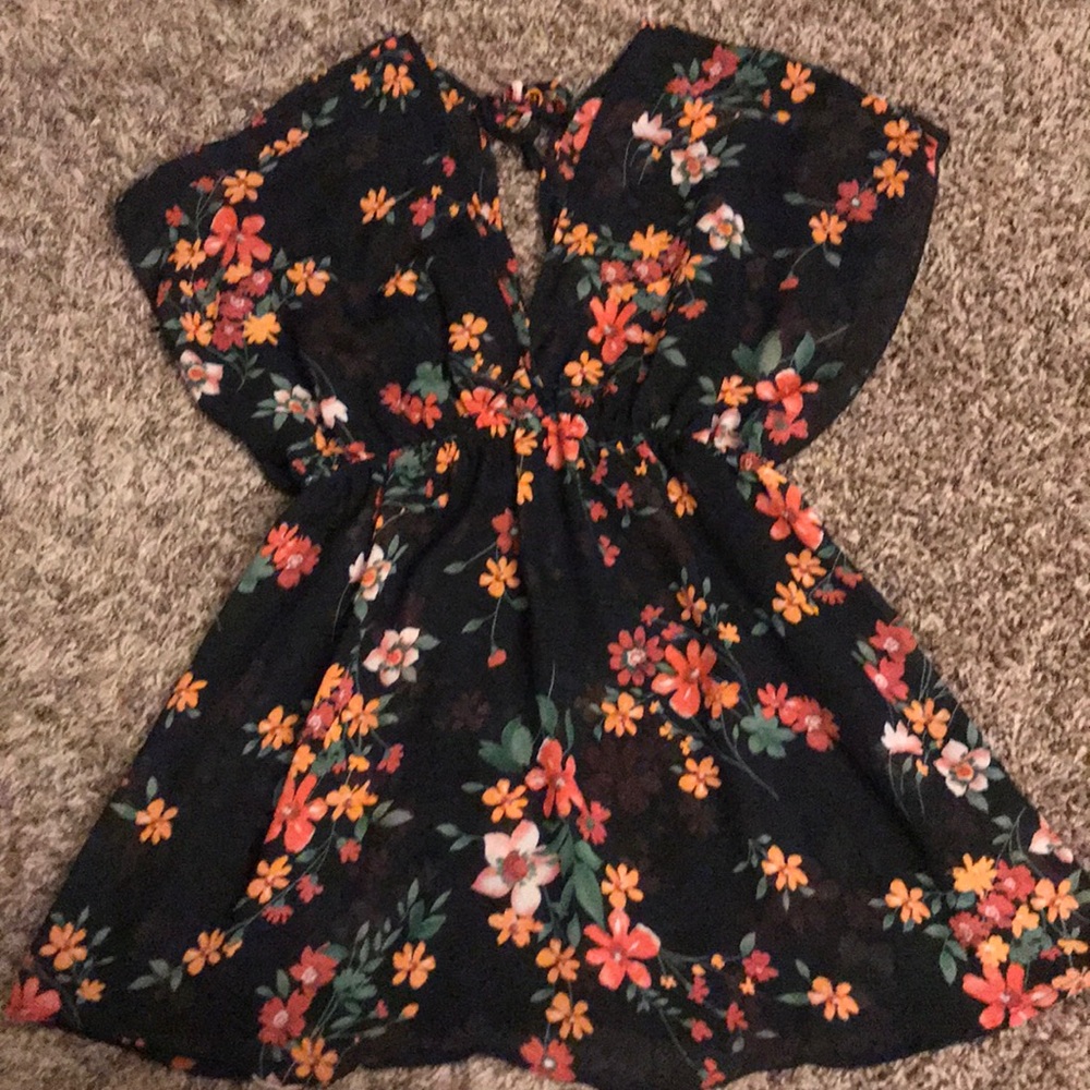 Floral top